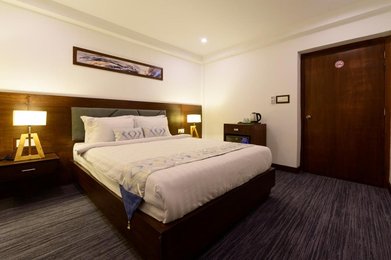 Hotel Zakaria International ธากา ภายนอก รูปภาพ